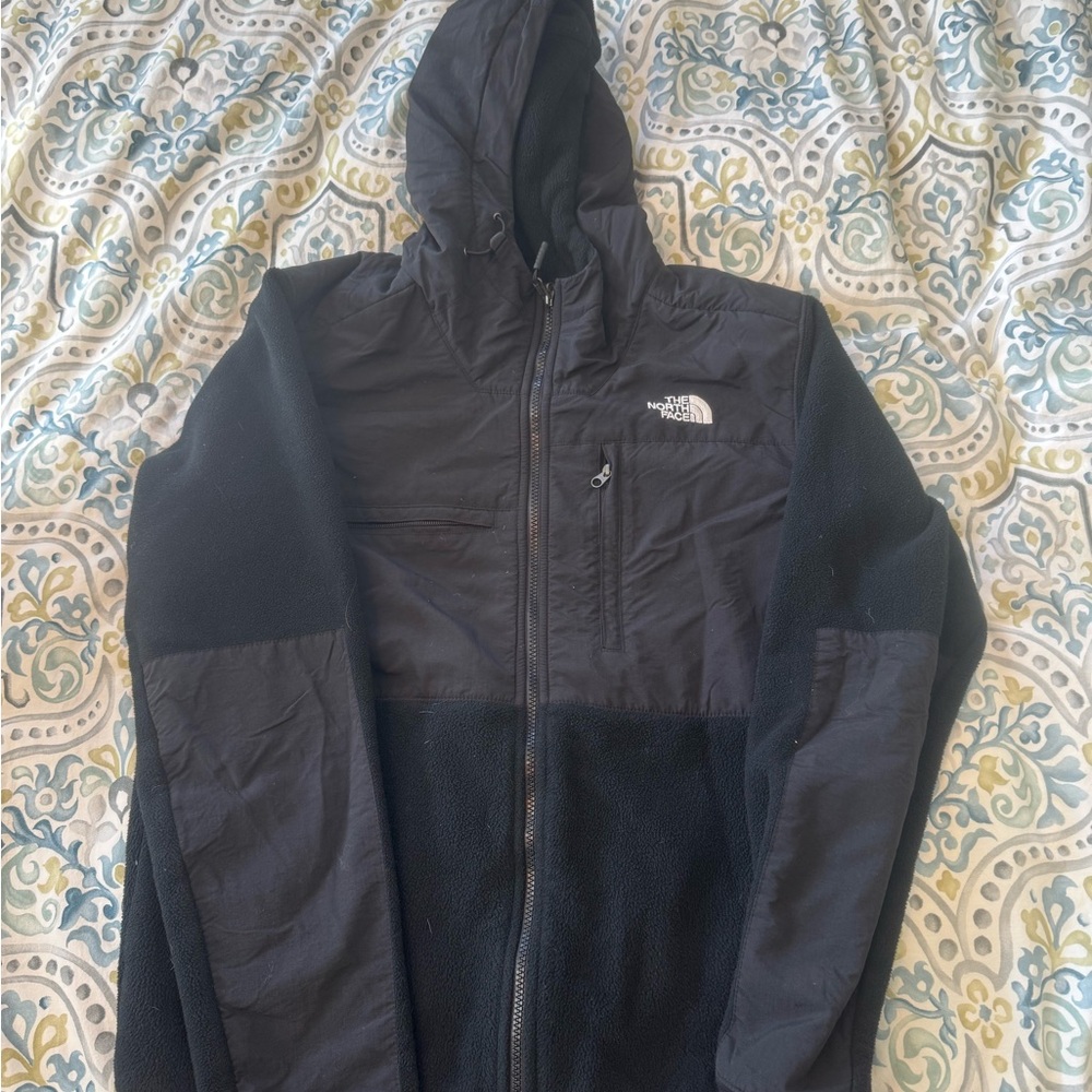 The North Face Men's Black Performance Jacket